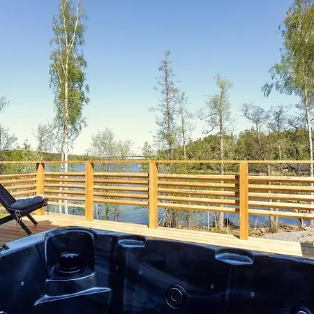 Eslahti - Seafront/jacuzzi * Porvoo